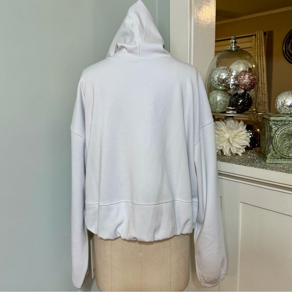 Lululemon Softstreme Full Zip Hoodie Jacket Light Vapor Size 10 NWT - Picture 8 of 10